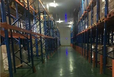 上海紅酒倉儲(chǔ)新選擇 環(huán)境優(yōu)、價(jià)格低、裝卸服務(wù)一條龍